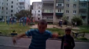 Делаем дымовушку из сена!