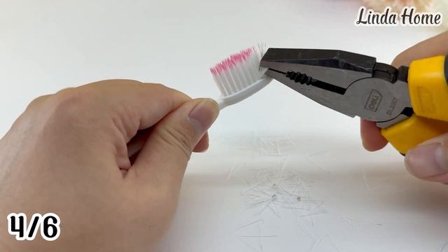 Свяжите 2 старые зубные щетки Вместе, и вы будете поражены результатом💥 смотреть онлайн