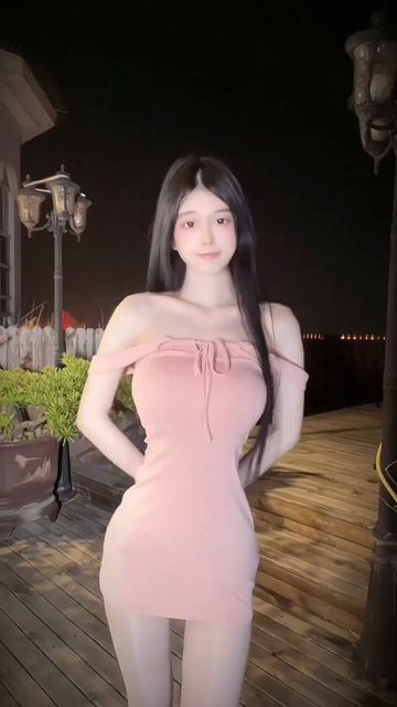 Tempting girl ❤ #fashion #wednesday #video #bellydance #music смотреть онлайн