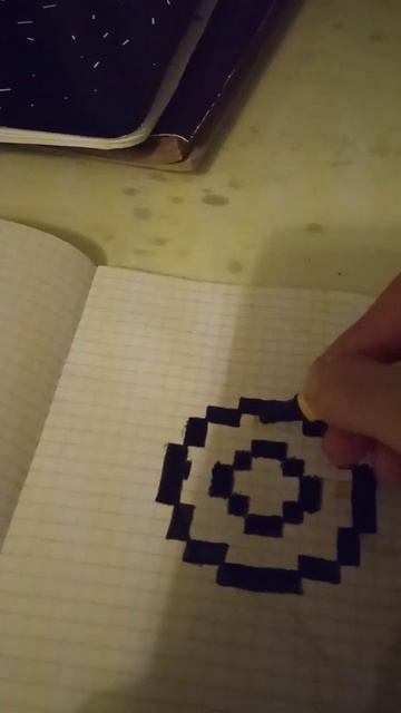 как нарисовать пончик по клеточкам! #art #picture #shortvideo #арт #рисунок смотреть онлайн