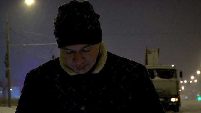 Ночной пресс-тур по уборке снега в Екатеринбурге смотреть онлайн
