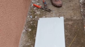 Установка оконных отливов.Подрезка монтаж отливов как это делаю Я