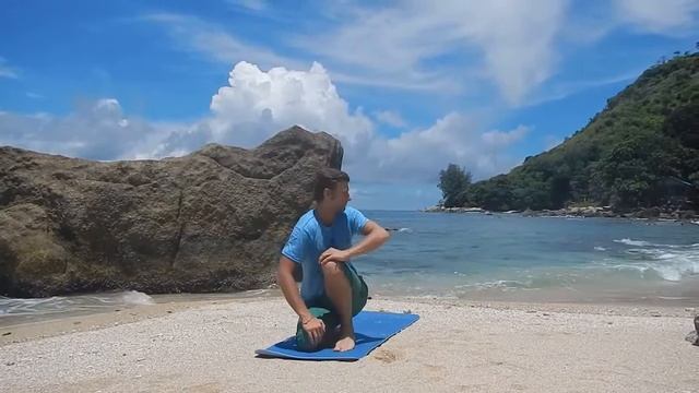 Ударакаршанасана Udarakarshanasana смотреть онлайн
