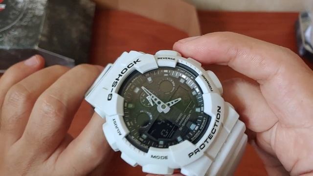 Casio G-Shock GA-100L: Unboxing and Specs смотреть онлайн