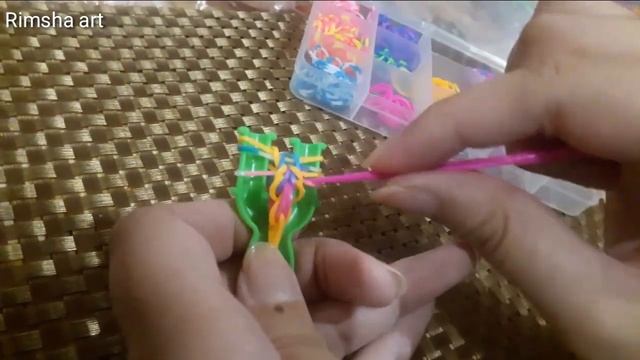 Rainbow loom bands Viper fish tutorial | rainbow loom bracelet | friendship bracelet смотреть онлайн