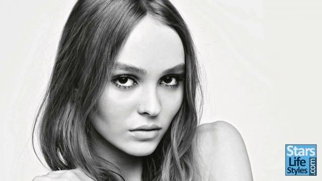 Lily Rose Depp : Fashion Modeling And Style | Johnny Depp Daughter смотреть онлайн