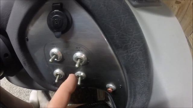 2015 Bass Tracker Pro Team 175 TXW смотреть онлайн