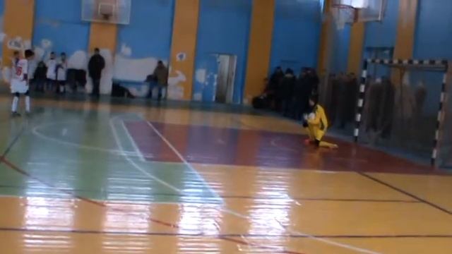 Шахтёр 8 -0 СДЮСШОР (06) 2 тайм. смотреть онлайн
