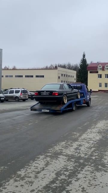 П - привода #bmwe38 #bmw7series #e38 #stance #lowcar #bassecurity смотреть онлайн
