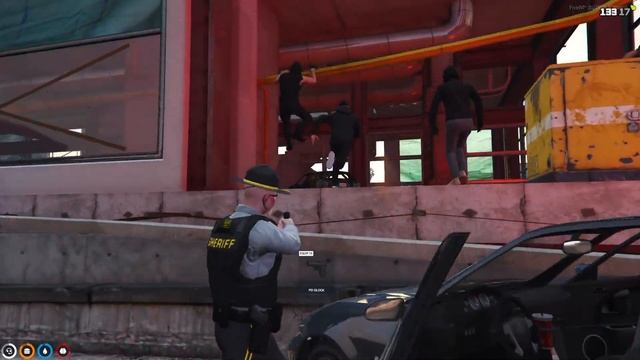 Again?!? Lenny Hawk Shoots All The Tires Of Vault Get Away Vehicle!!!🙄🙄| NoPixel 3.0 GTA RP смотреть онлайн