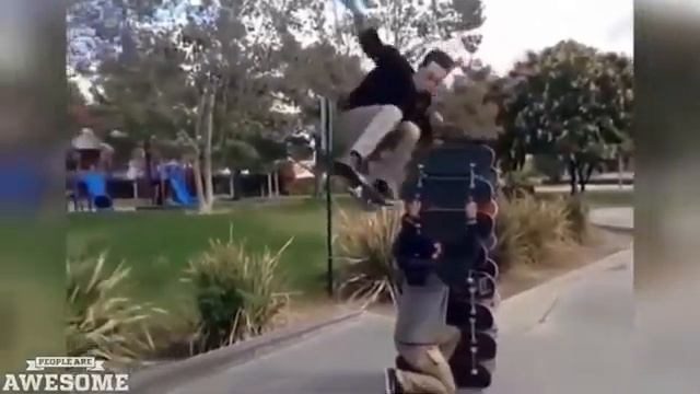 PEOPLE ARE AWESOME смотреть онлайн