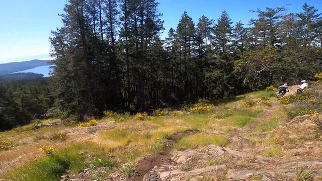 Sooke Hills - Top part of K2 смотреть онлайн