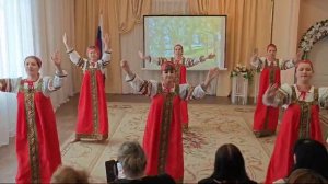 "Матушка земля" Танцуют воспитатели