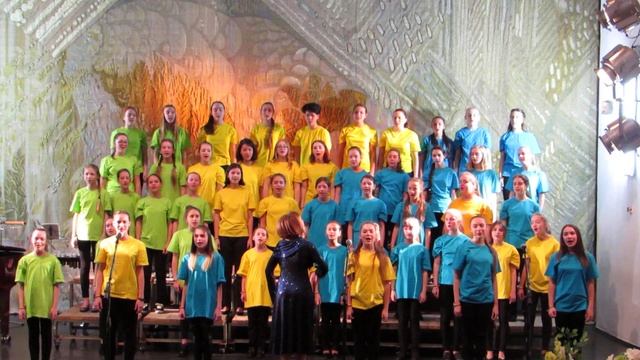Ксенія Ситник. "Тільки разом ми велика сила" Хор Токатiна смотреть онлайн
