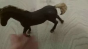 Я перекрасила лошадь schleich
