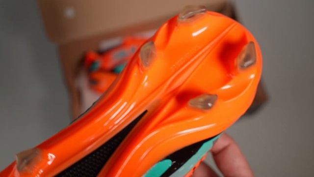 Бутсы Adidas X Speedportal Messi.1 FG смотреть онлайн