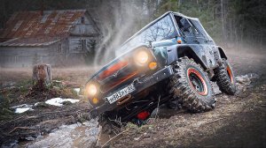 Остался ночевать в ЗАБРОШЕННОЙ ДЕРЕВНЕ и пожалел об этом. Рыбалка в глухих местах. УАЗ на 35х CST