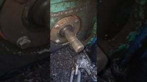 ЮМЗ-MAN вал ВОМ його підключення і робота