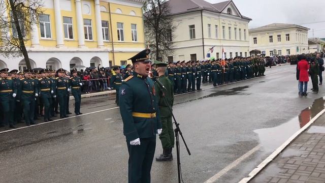Главная песня Победы! Поёт весь Козельск! Слёзы ветеранов... смотреть онлайн