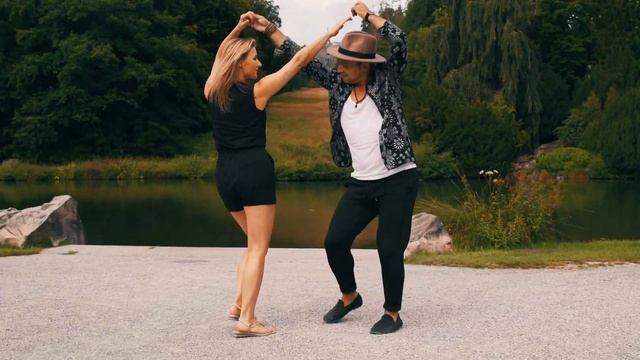 Rhythms del Mundo feat. Coco & U2 | Salsa Dancing | Daniel Rosas & Ramona Meier (Salsa 2021) смотреть онлайн