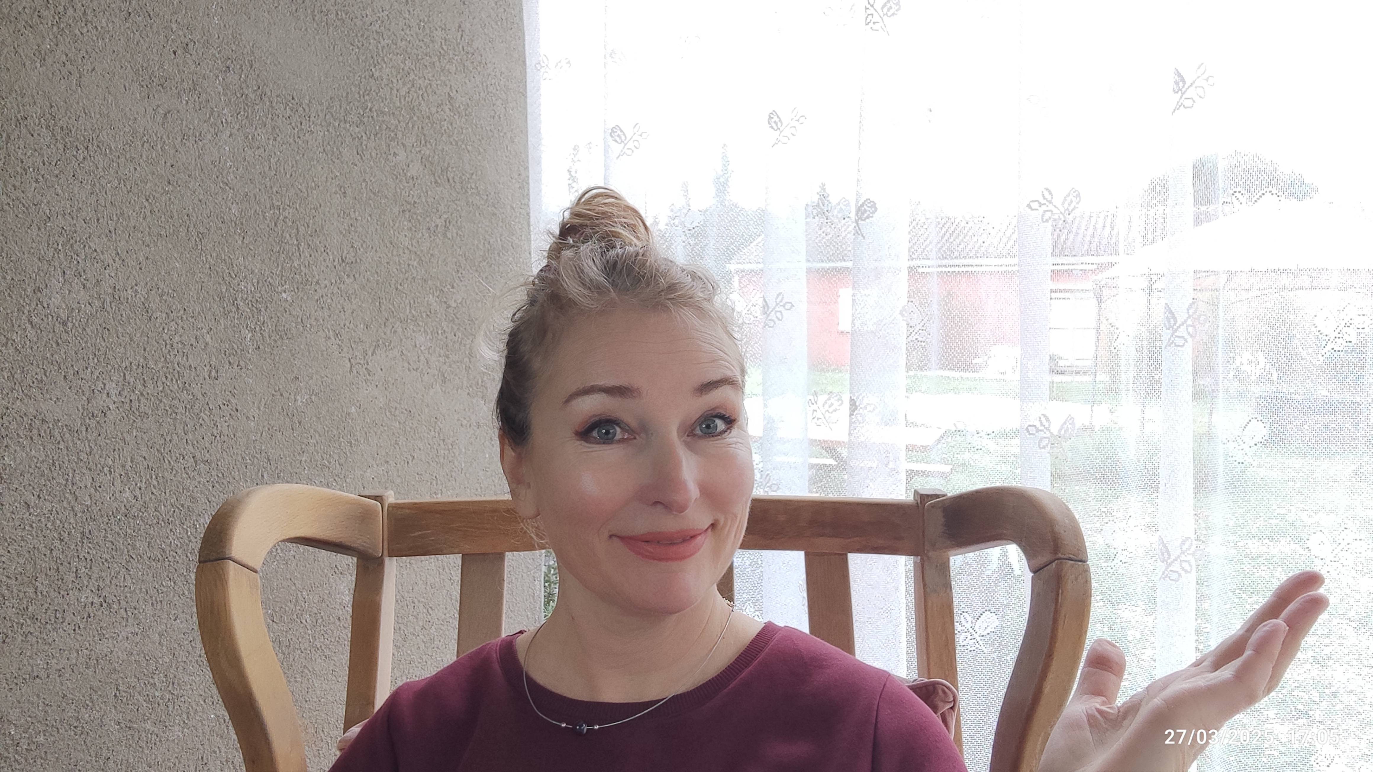 Весна, гормоны. Франция смотреть онлайн