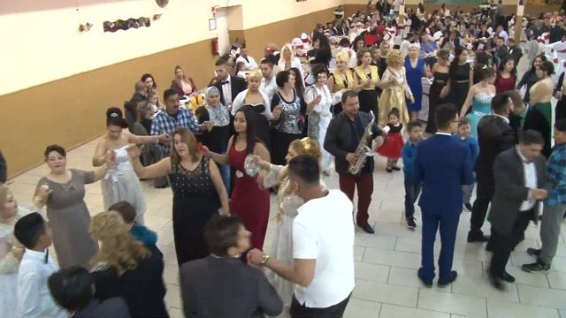 Merita & Laurent Hochzeit 09 01 2016 disk2 - 4 смотреть онлайн