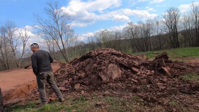 Blasting red-shale for our new building pad |. Part 1 смотреть онлайн