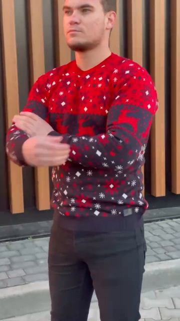 Свитер с оленями Новогодний Красно черный Мужской Без горла смотреть онлайн