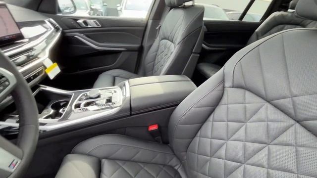 2025 BMW X7 xDrive40i CA Santa Ana, Anaheim, Irvine, Costa Mesa, Newport Beach смотреть онлайн