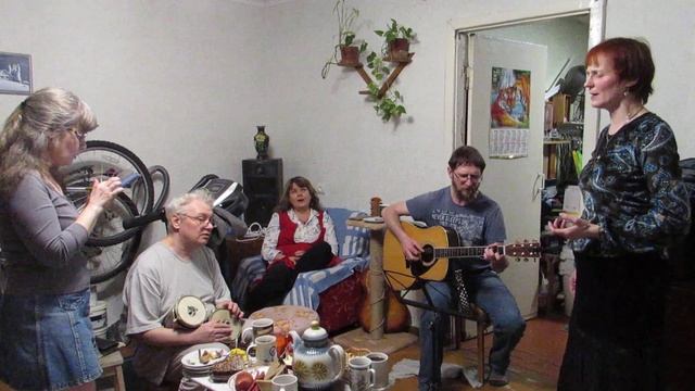 Квартирник у Вадима / Прекрасное далеко / Михаил Курлапов и Ната и Ко / смотреть онлайн