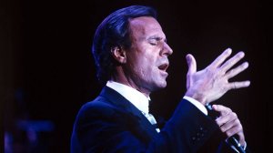 Julio Iglesias - Caruso