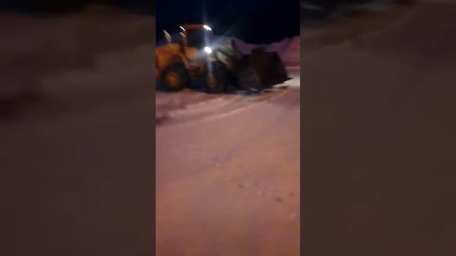 Дрифт на погрузчике смотреть онлайн
