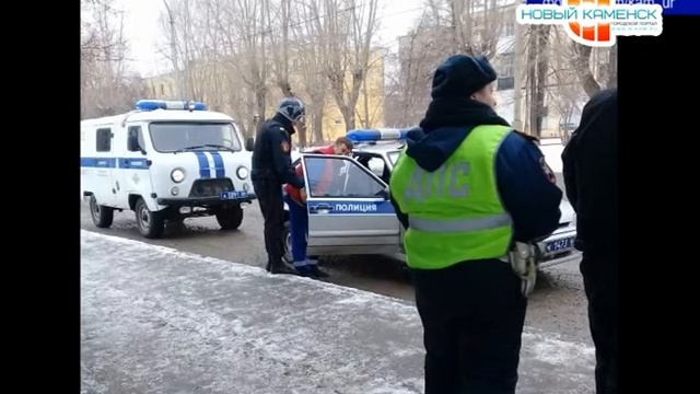 Программа 'Время по Компасу' - Нападение с ножом (20.11.18) смотреть онлайн