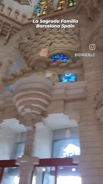 La Sagrada Familia in Barcelona, Spain #shorts смотреть онлайн