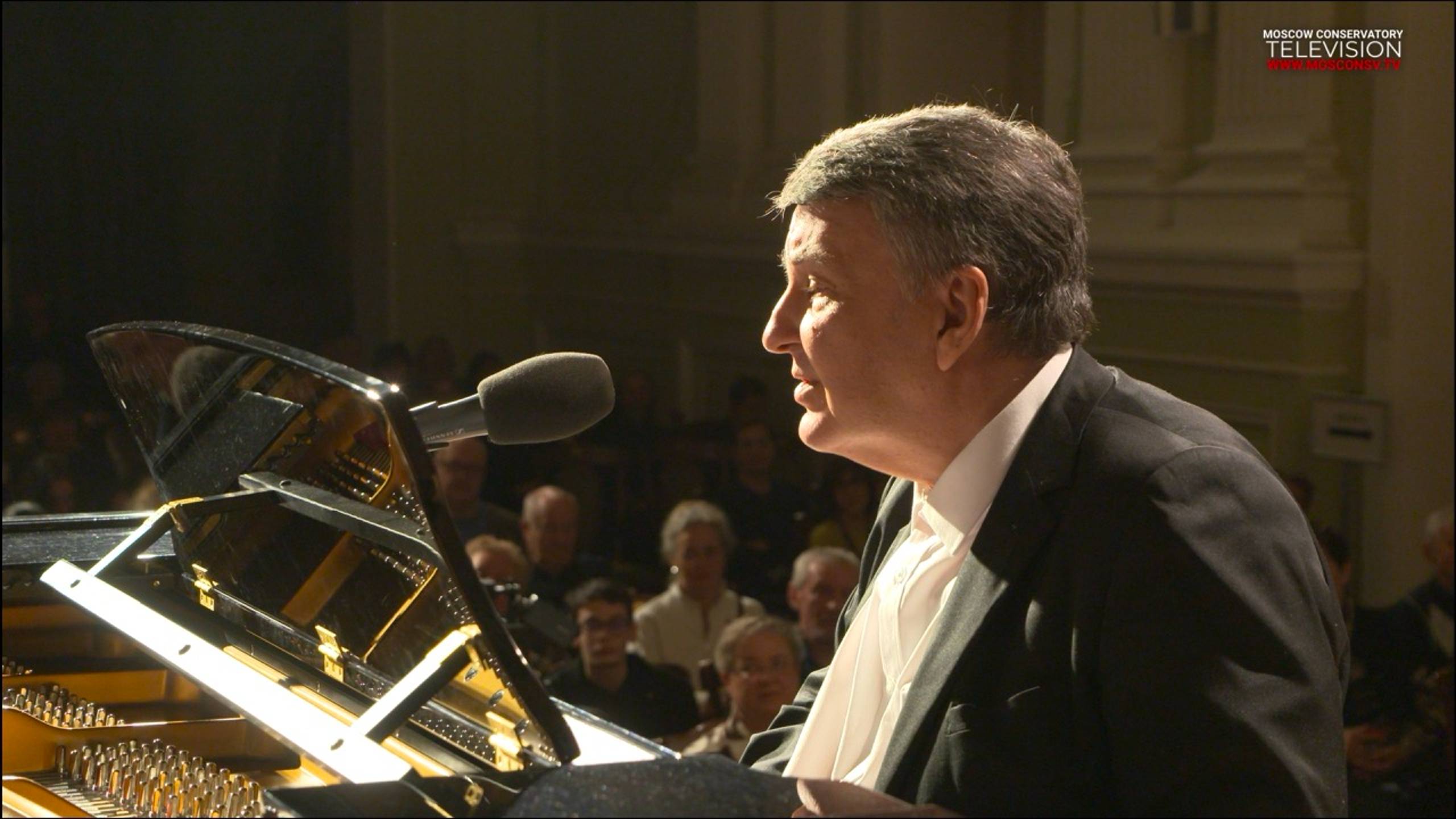 Иван Соколов. Десять песен из цикла «Радужные бабочки» смотреть онлайн