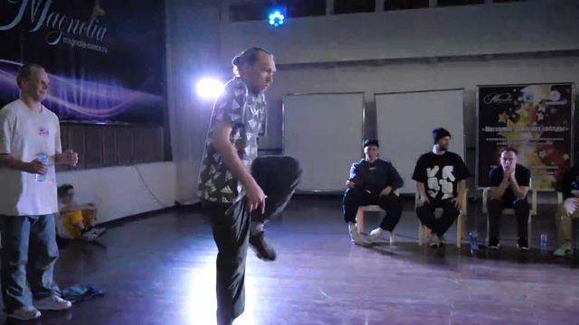 pro 1x1 bboy PJ vs Гидро - "ALL OPTION" break dance battle смотреть онлайн