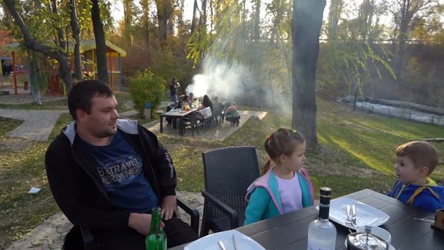 SOFI_YA семейная прогулка, нашли новое кафе в Алматы смотреть онлайн