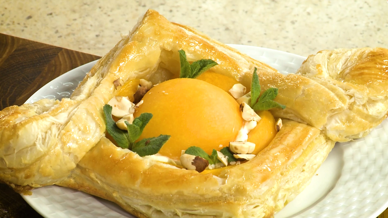 Конвертики из слоеного теста смотреть онлайн