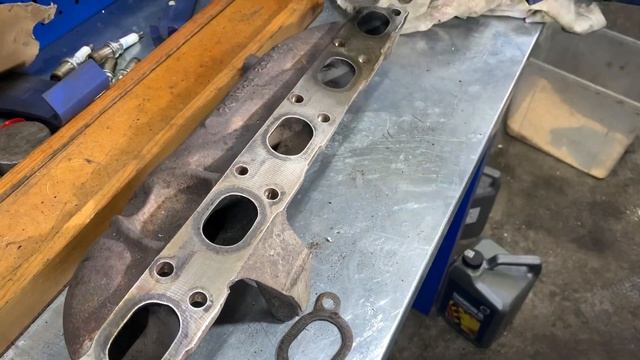 Деформация выпускного коллектора на Вольво хс90 2,5Т. смотреть онлайн