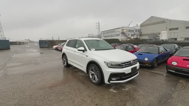 Обзор в порту Тояма VOLKSWAGEN TIGUAN