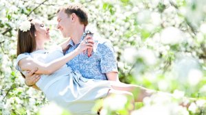 Любовь цветами вишни