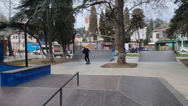 Наш покупатель Роман Яков г. Алушта, Крым катает на электрическом скейте Exway Wave смотреть онлайн