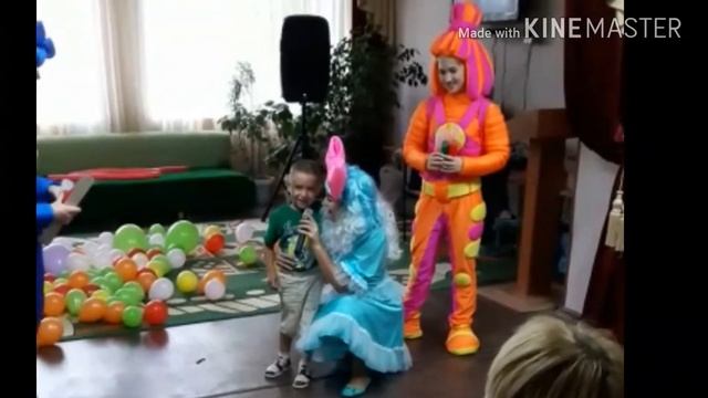 Приют "Ласка" Собери ребёнка в школу. 2017. смотреть онлайн