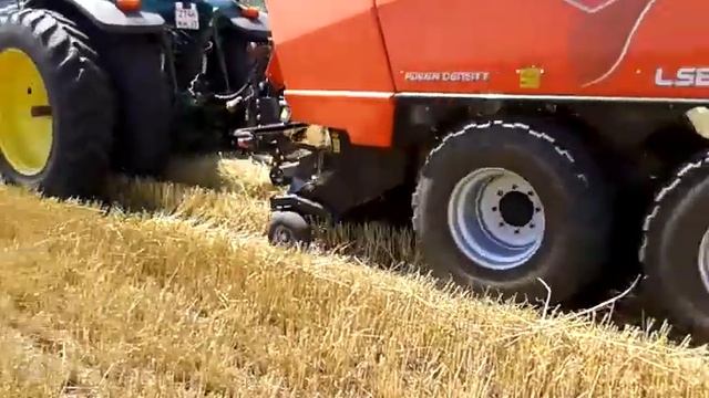 KUHN LSB1270, тюковый пресс-подборщик КУН. ЮФО, июнь 2014 г. смотреть онлайн