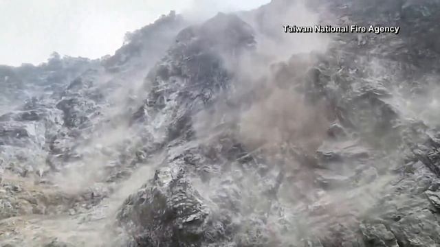 Rescuers searching for victims after earthquake in Taiwan смотреть онлайн