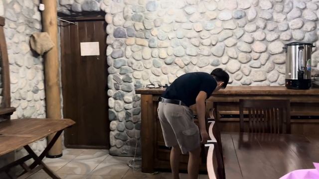 ПРЯТКИ в ОГРОМНОМ ЗАМКЕ за 50 000 сом! смотреть онлайн