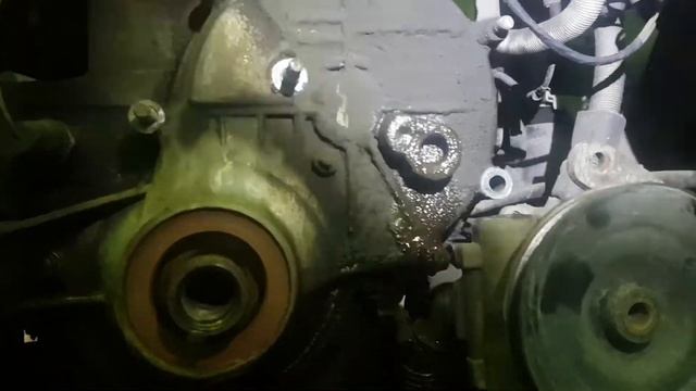 Меняем шестерню распредвала УМЗ 4216 смотреть онлайн