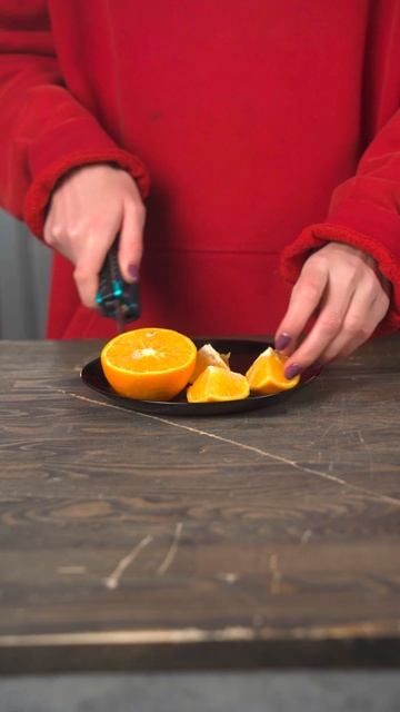 Пистолет для герметиков Inforce полуоткрытый, поворотный, 320мл 01-13-09 смотреть онлайн