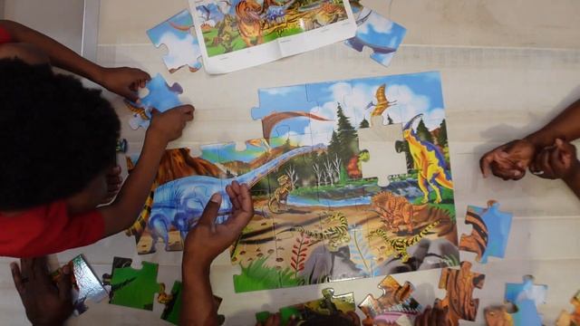 Land of Dinosaurs Puzzle- Fun Kids Activity Melissa & Doug Puzzle | Games смотреть онлайн