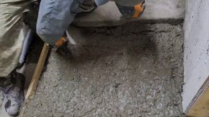 Заливка пола из ЭППС в сан.узле.#жилибыли #эппс #пеноплэкс #домнаберегуморя
